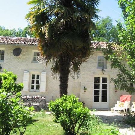 Chérac Gite Du Calme 3 Star Bed & Breakfast Cognac المظهر الخارجي الصورة