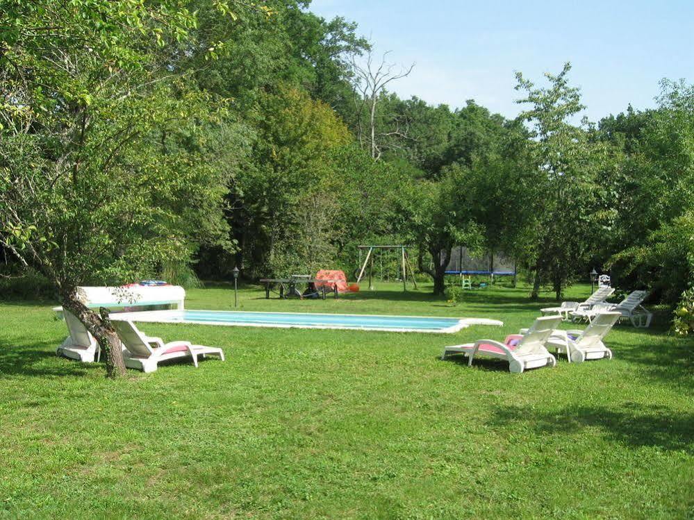 Chérac Gite Du Calme 3 Star Bed & Breakfast Cognac المظهر الخارجي الصورة