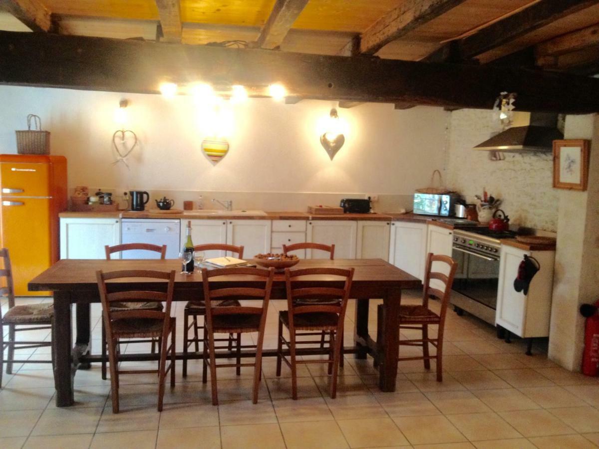 Chérac Gite Du Calme 3 Star Bed & Breakfast Cognac المظهر الخارجي الصورة